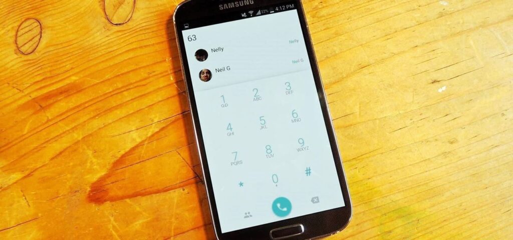 What are the features of com.samsung.android.dialer